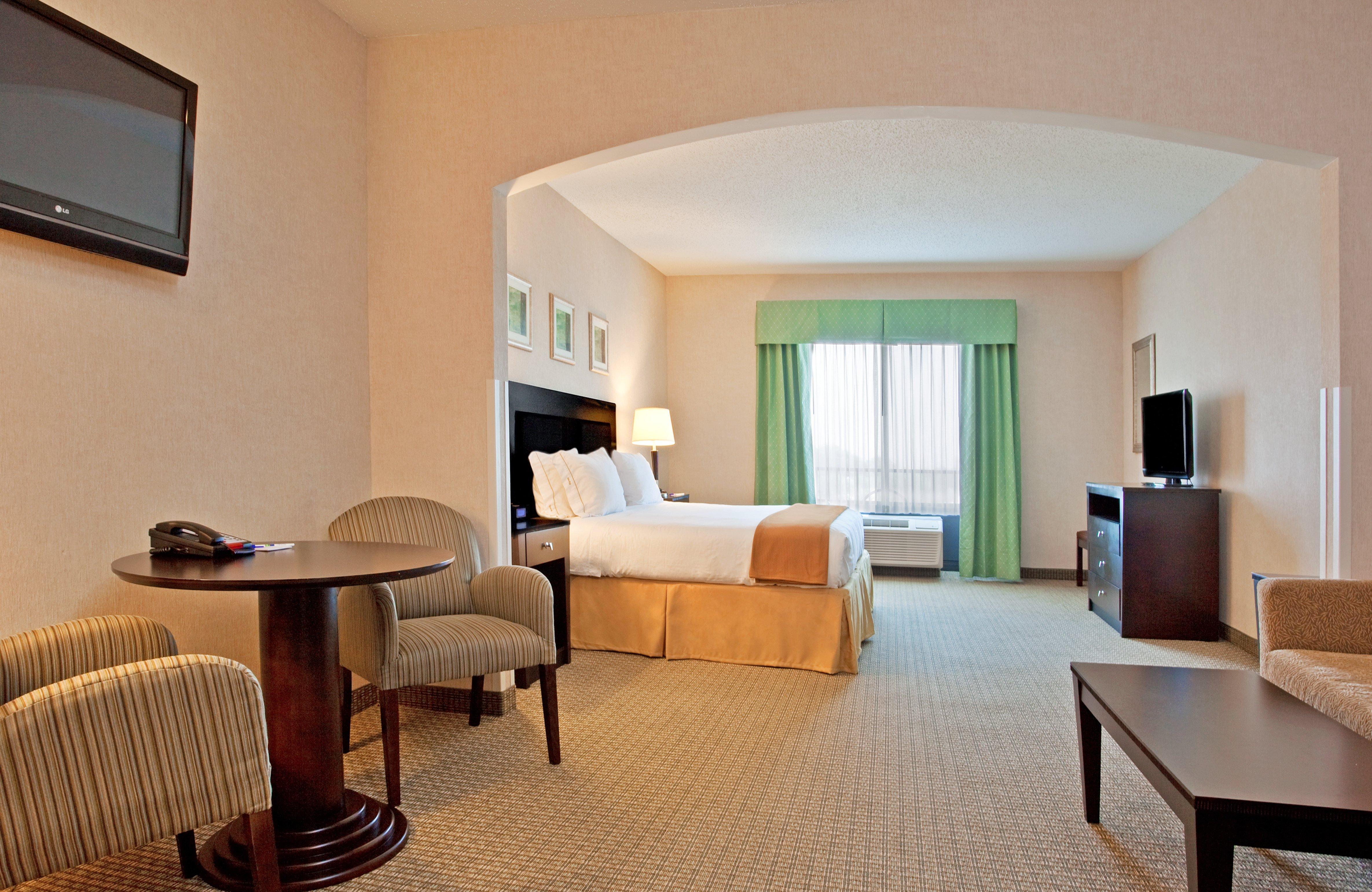 Holiday Inn Express Hotel & Suites Erie An Ihg Hotel Норт Ийст Екстериор снимка