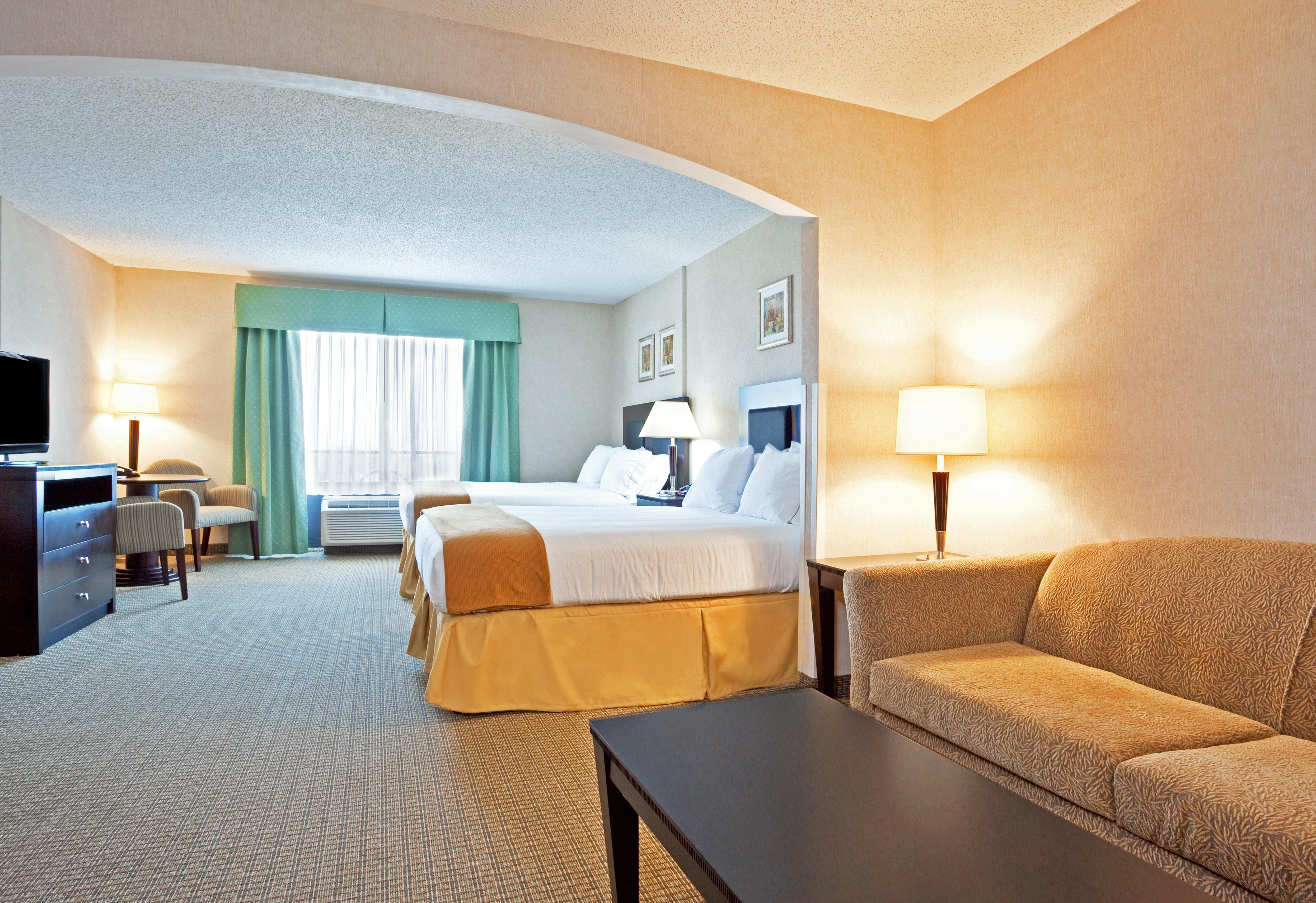Holiday Inn Express Hotel & Suites Erie An Ihg Hotel Норт Ийст Екстериор снимка