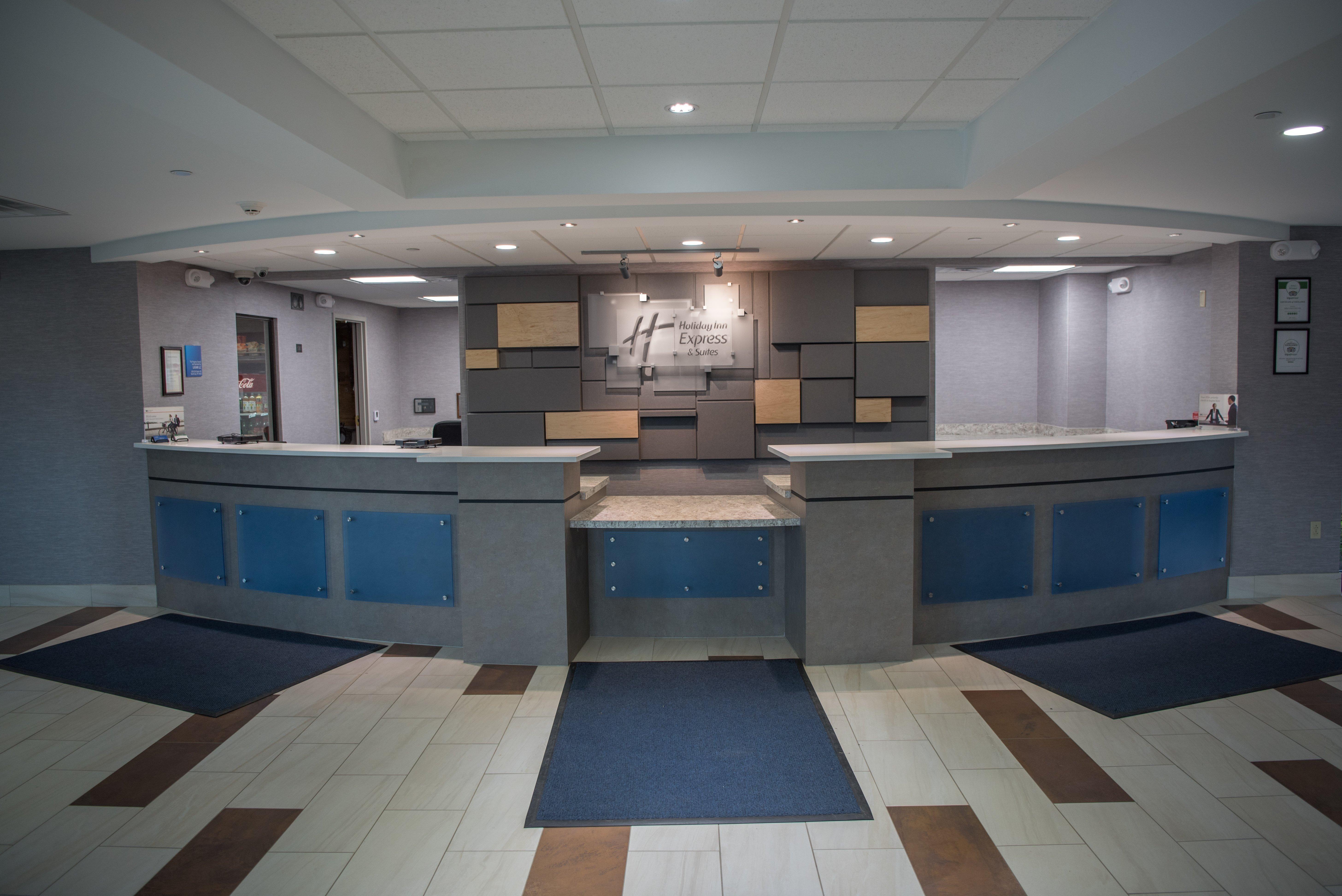Holiday Inn Express Hotel & Suites Erie An Ihg Hotel Норт Ийст Екстериор снимка