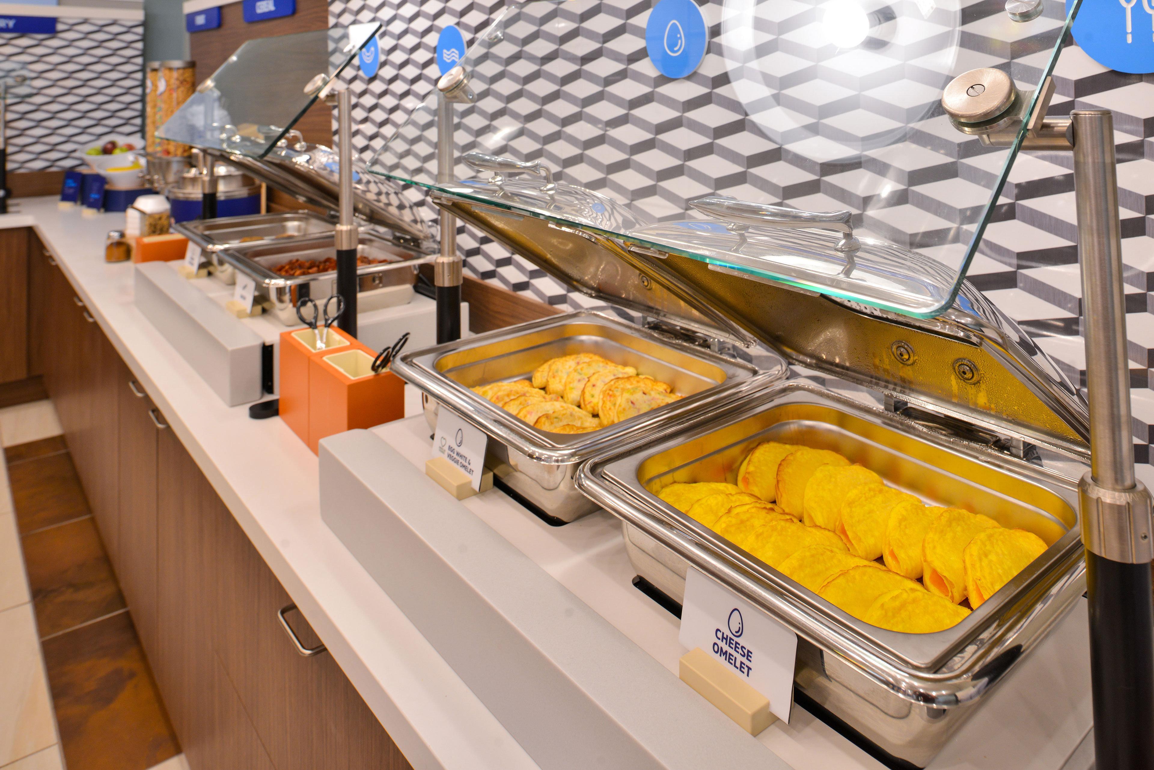 Holiday Inn Express Hotel & Suites Erie An Ihg Hotel Норт Ийст Екстериор снимка